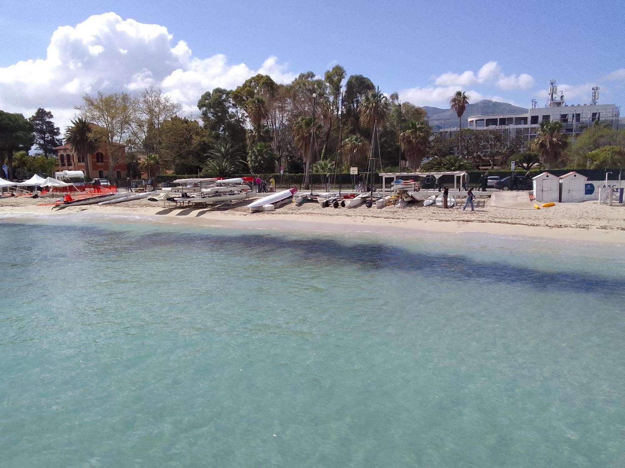 La Casetta Di Rosario Mondello Palermo Eksteriør billede